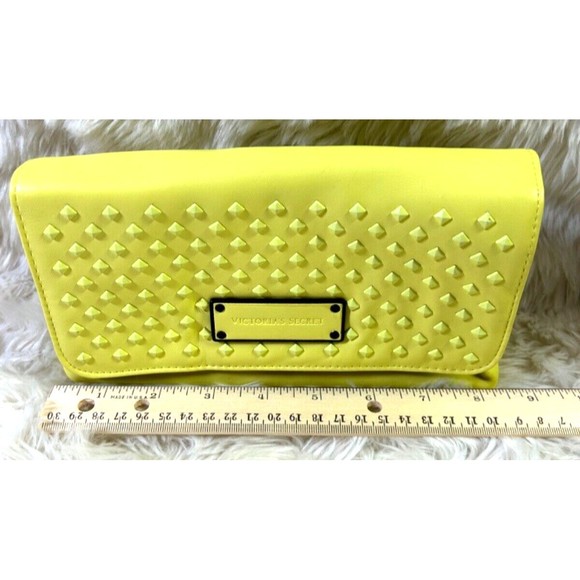 VICTORIA 'S SECRET YELLOW BEAUTY COSMETIC BAG - Picture 2 of 5